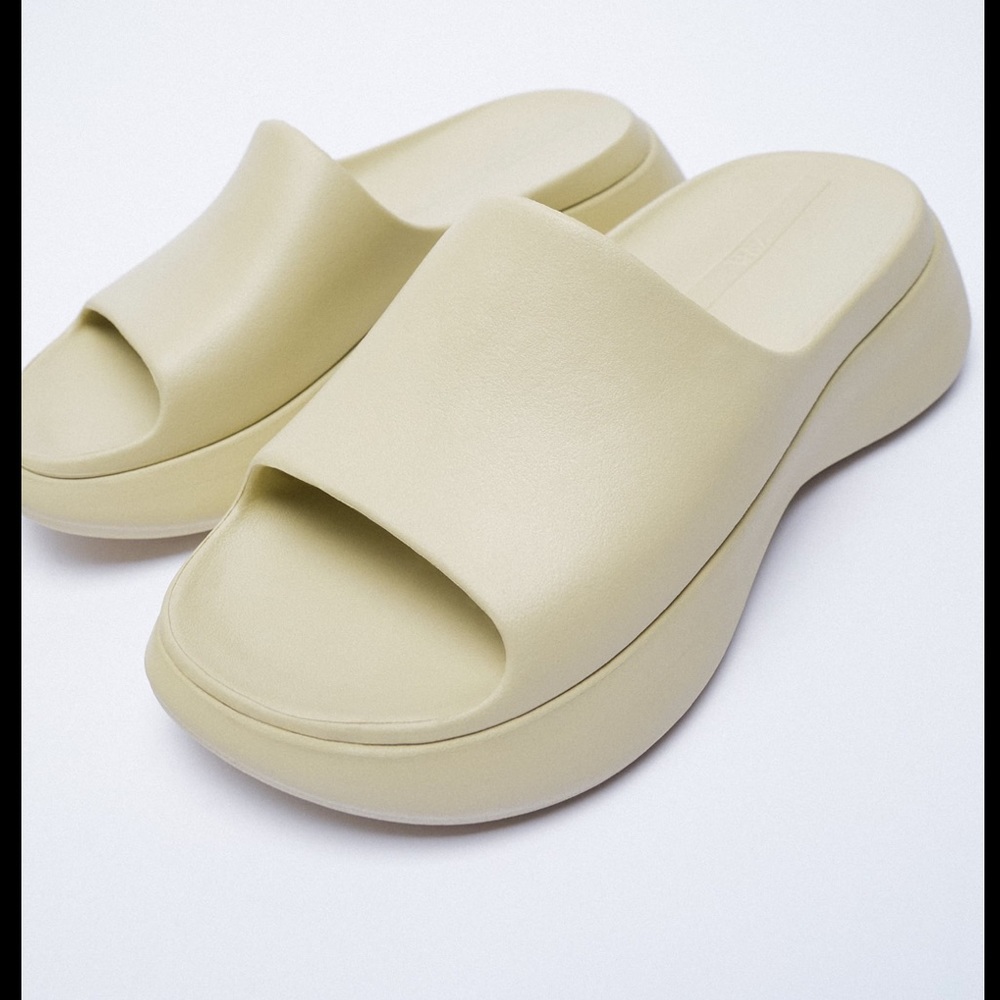 New Zara Rubberized Low Heel Sandel